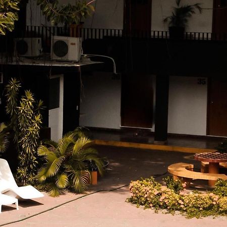 Hotel Gina Tecomán Exterior foto